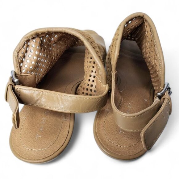 Tahari Eloise Perforated Suede Slingback Heels Women's Tan Peep Toe Bootie 7 - Picture 6 of 11